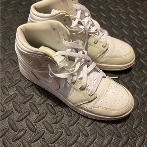 Nike Jordan High-Top Sneakers